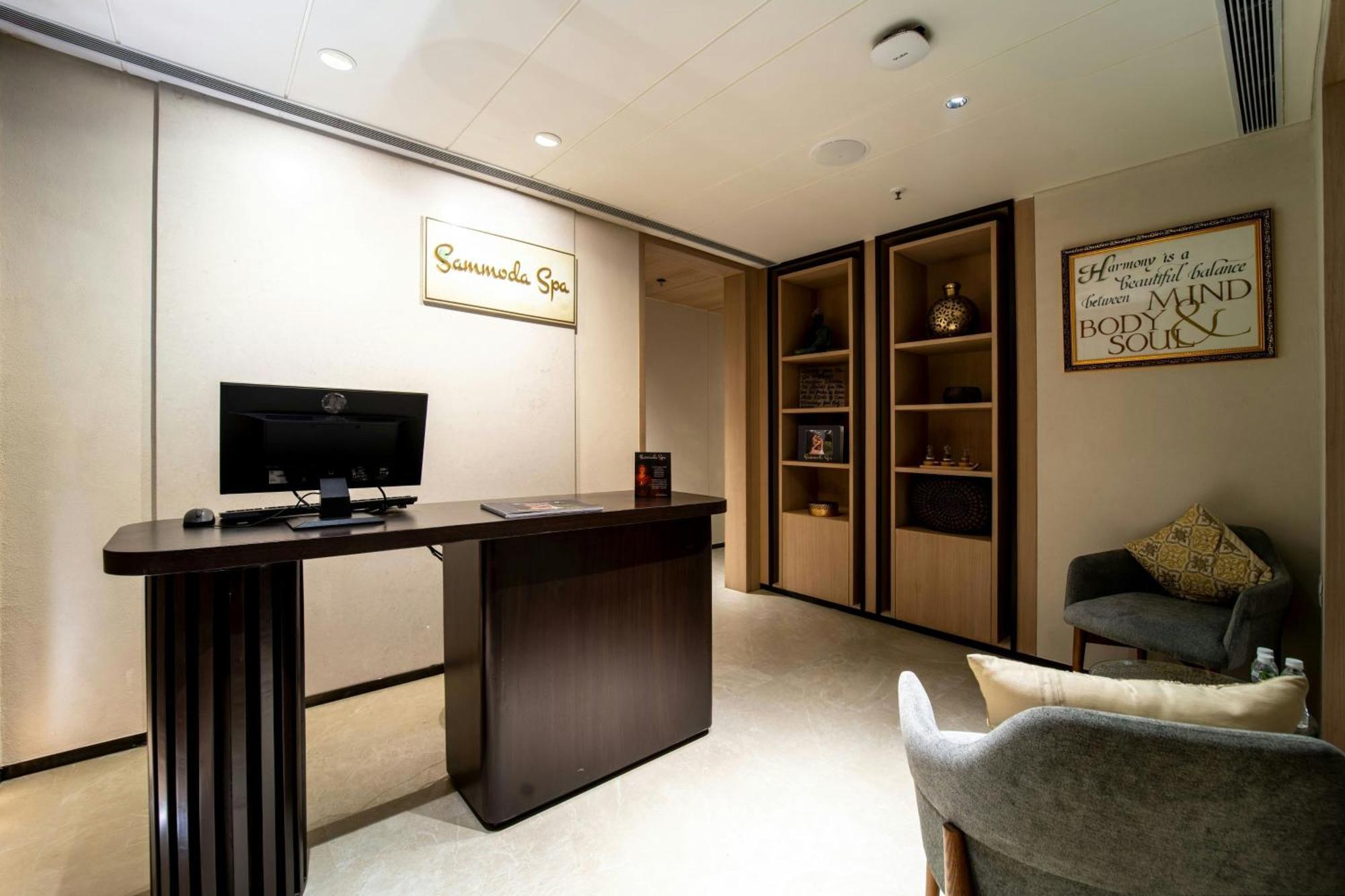 Courtyard By Marriott Vadodara Dış mekan fotoğraf